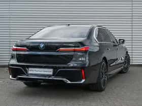 BMW i7 (2026) thumbnail 10