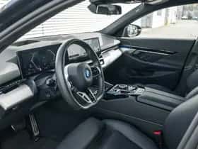 BMW 5-Serie (2024) thumbnail 11