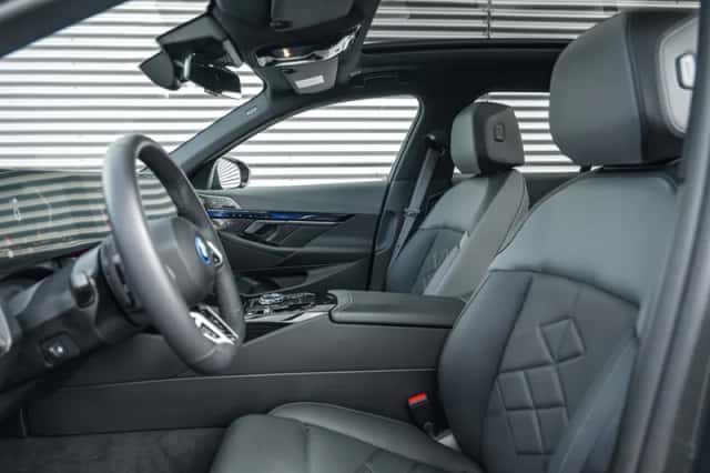 BMW 5-Serie (2026) thumbnail 4