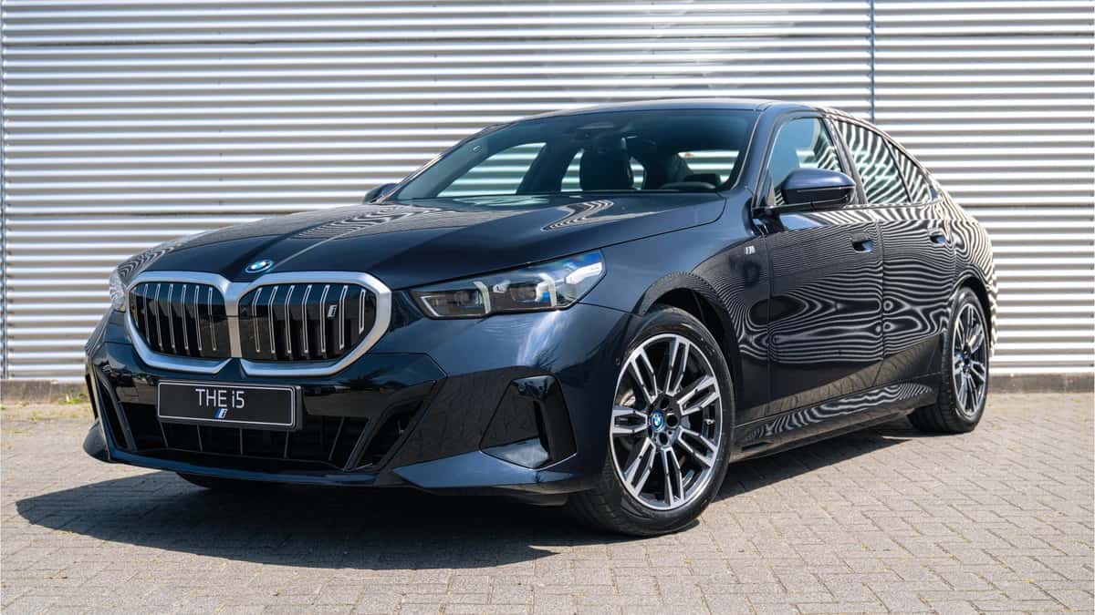 BMW i5 (2026) — foto 1