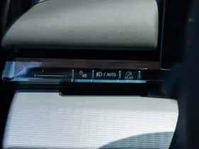 BMW i5 (2026) thumbnail 23