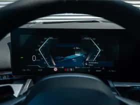 BMW i5 (2026) thumbnail 24