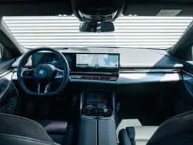 BMW i5 (2026) thumbnail 6