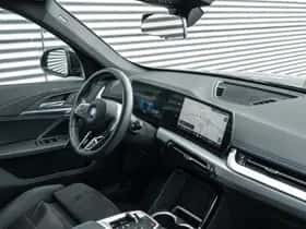 BMW X1 (2024) thumbnail 12