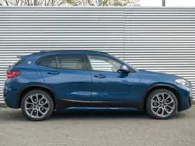 BMW X2 (2021) thumbnail 3