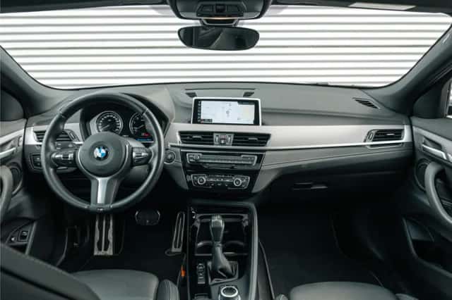 BMW X2 (2021) thumbnail 5