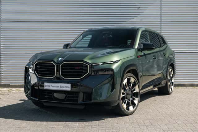 BMW XM (2024) thumbnail 1