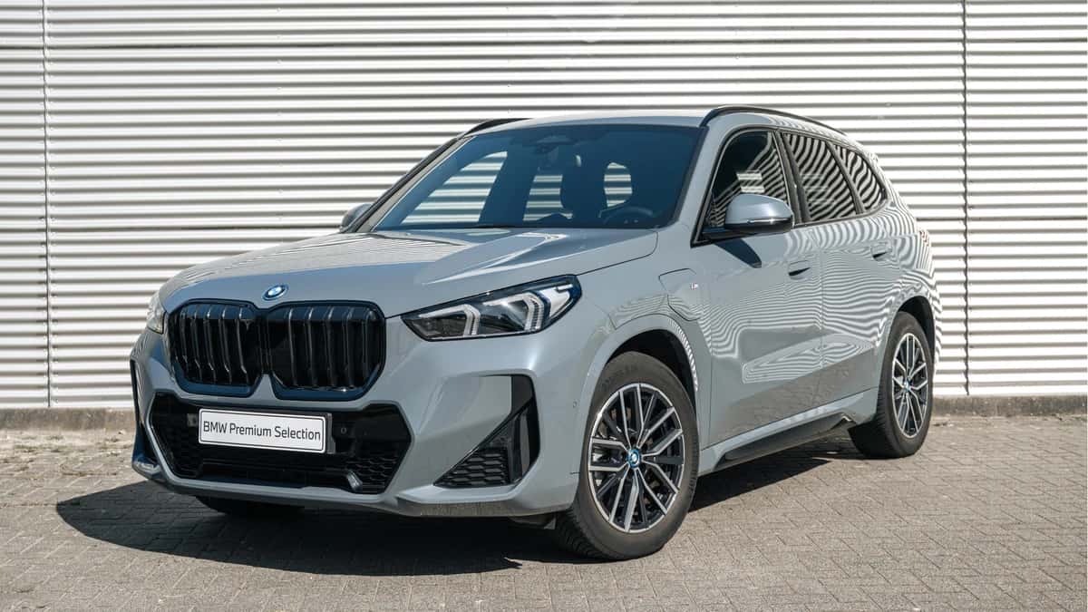 BMW X1 (2023) — foto 1