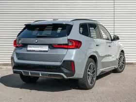 BMW X1 (2023) thumbnail 2