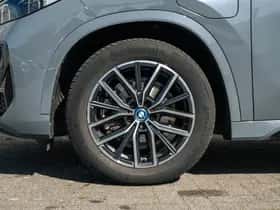 BMW X1 (2023) thumbnail 33