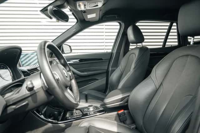 BMW X1 (2018) thumbnail 4