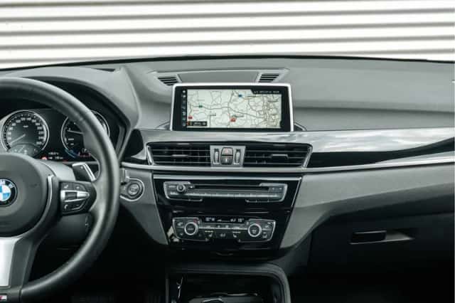 BMW X1 (2018) thumbnail 5