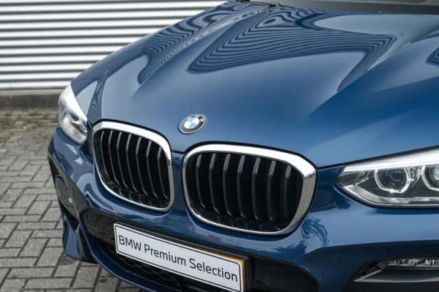 BMW X3 (2021) thumbnail 6