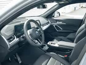 BMW iX2 (2026) thumbnail 19