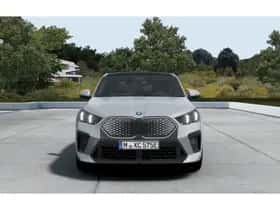 BMW iX2 (2026) thumbnail 3