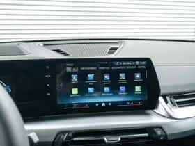 BMW iX2 (2026) thumbnail 30