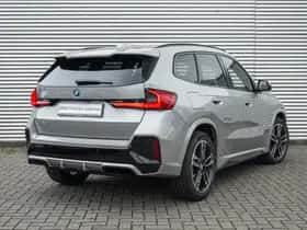 BMW iX1 (2026) thumbnail 2
