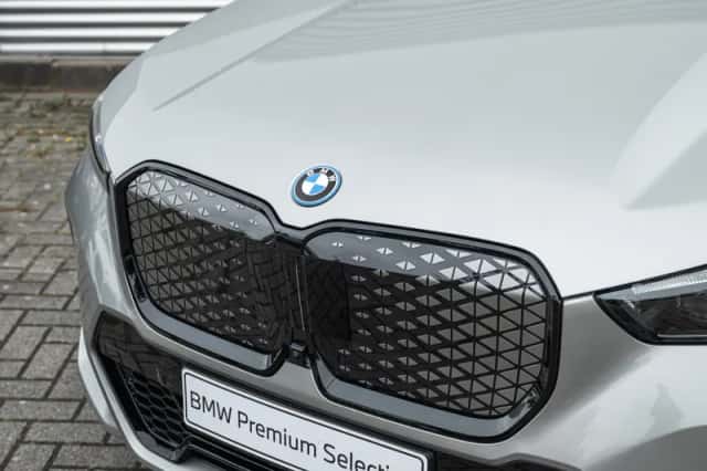BMW iX1 (2026) thumbnail 6