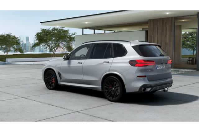 BMW X5 (2026) thumbnail 2