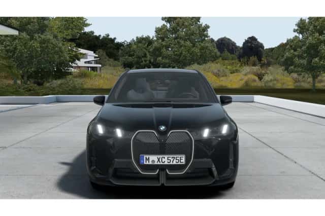 BMW iX (2026) thumbnail 3