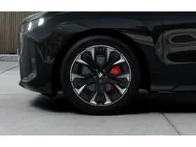 BMW iX (2026) thumbnail 6