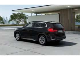 BMW iX1 (2026) thumbnail 2