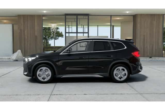 BMW iX1 (2026) thumbnail 5
