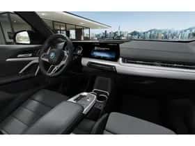 BMW iX1 (2026) thumbnail 8