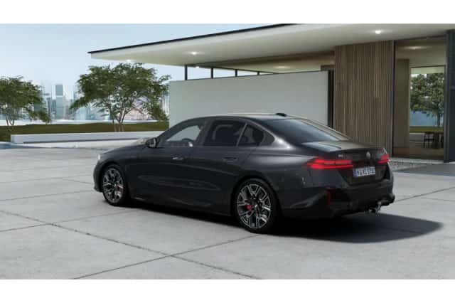 BMW i5 (2026) thumbnail 2