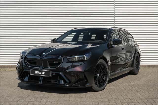 BMW M5 (2026) thumbnail 1