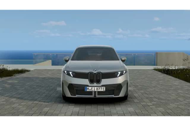 BMW iX3 (2026) thumbnail 3