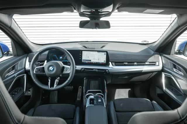 BMW X1 (2025) thumbnail 5