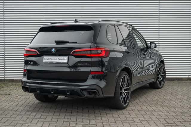 BMW X5 (2021) thumbnail 2