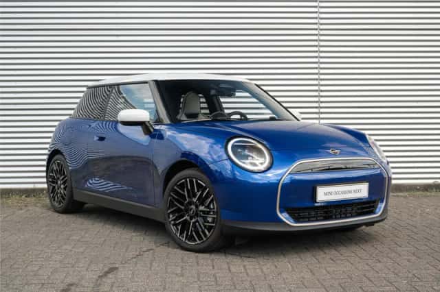 MINI Hatchback (2026) thumbnail 6