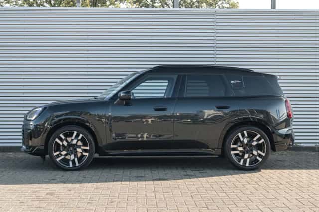 MINI Countryman (2026) thumbnail 2