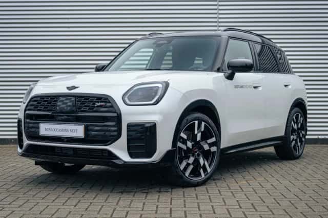 MINI Countryman (2025) thumbnail 1