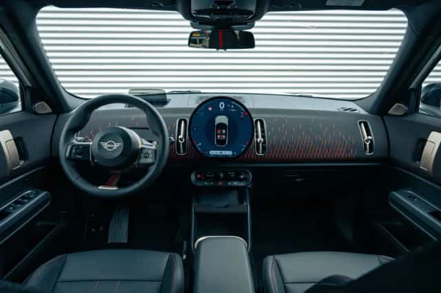 MINI Countryman (2025) thumbnail 6