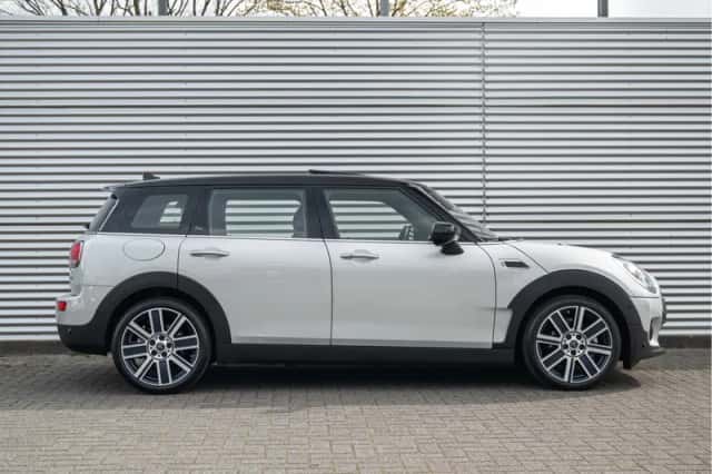 MINI Clubman (2021) thumbnail 3