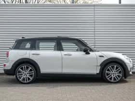 MINI Clubman (2021) thumbnail 3