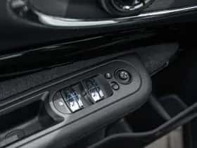 MINI Clubman (2021) thumbnail 29
