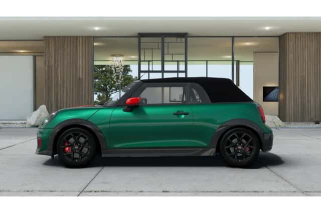 MINI Cabrio (2026) thumbnail 2