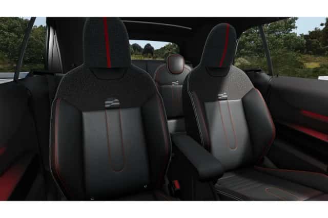 MINI Cabrio (2026) thumbnail 4