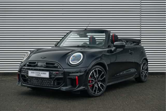 MINI Cabrio (2026) thumbnail 1