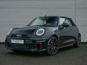 MINI Cabrio (2026) thumbnail 2
