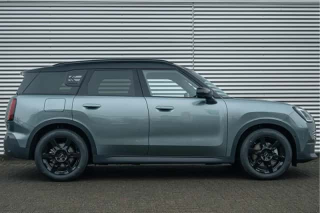 MINI Countryman (2026) thumbnail 3