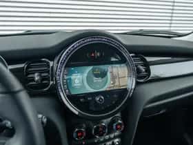MINI Cooper (2022) thumbnail 31