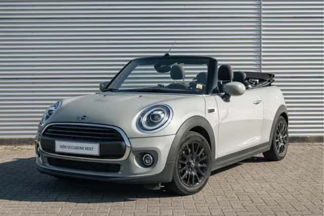 MINI Cabrio (2021) thumbnail 1
