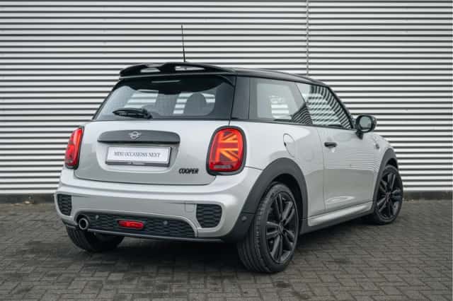 MINI Hatchbak (2021) thumbnail 2