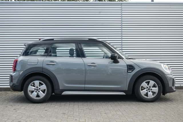 MINI Countryman (2020) thumbnail 3