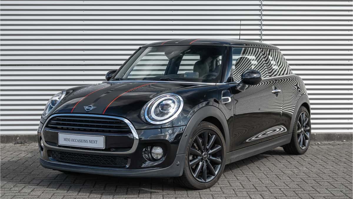 MINI Hatchback (2019) — foto 1